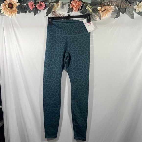 NWT Nike‎ [ XS ] Mid-Rise Leopard Glitter Active Leggings in Teal - Picture 8 of 12